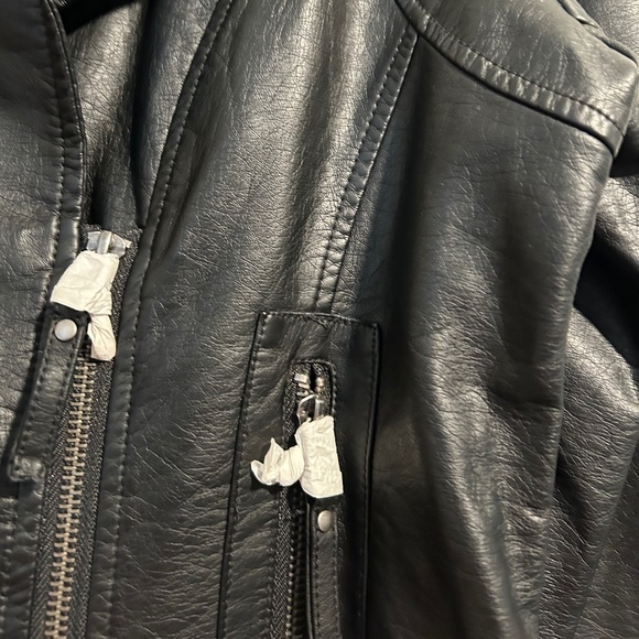 Max Studio Black Vegan Leather Biker Jacket NWOT - Picture 7 of 13